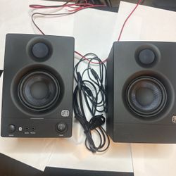 Presonus Eris 3.5BT - Blu and Wired monitors 