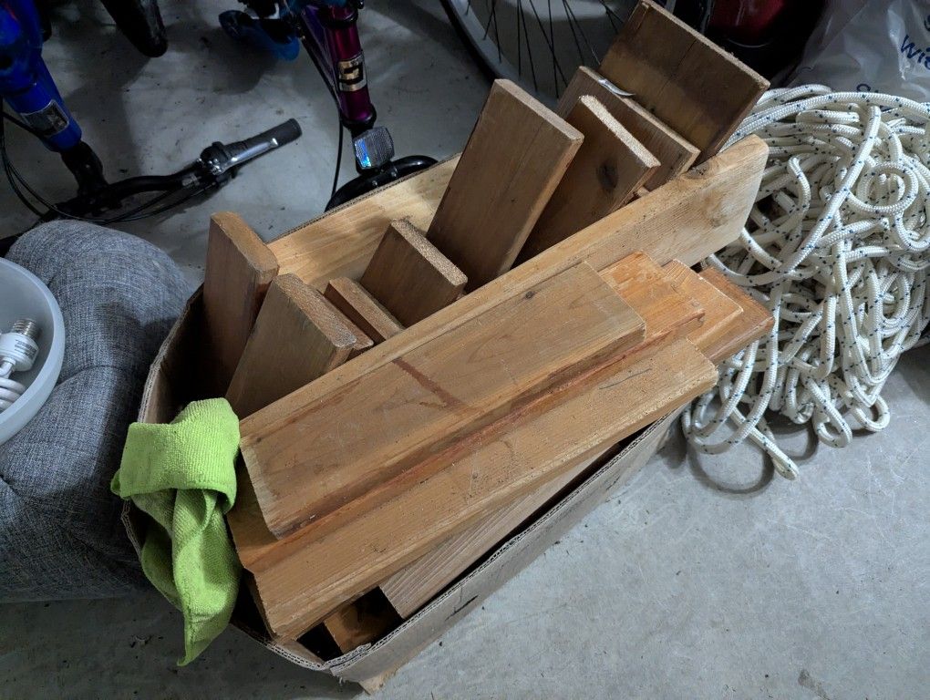 Free Box of Wood