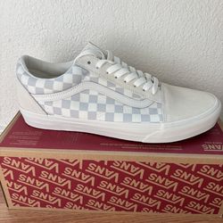 Vans Old Skool size 11 men’s shoe for sale