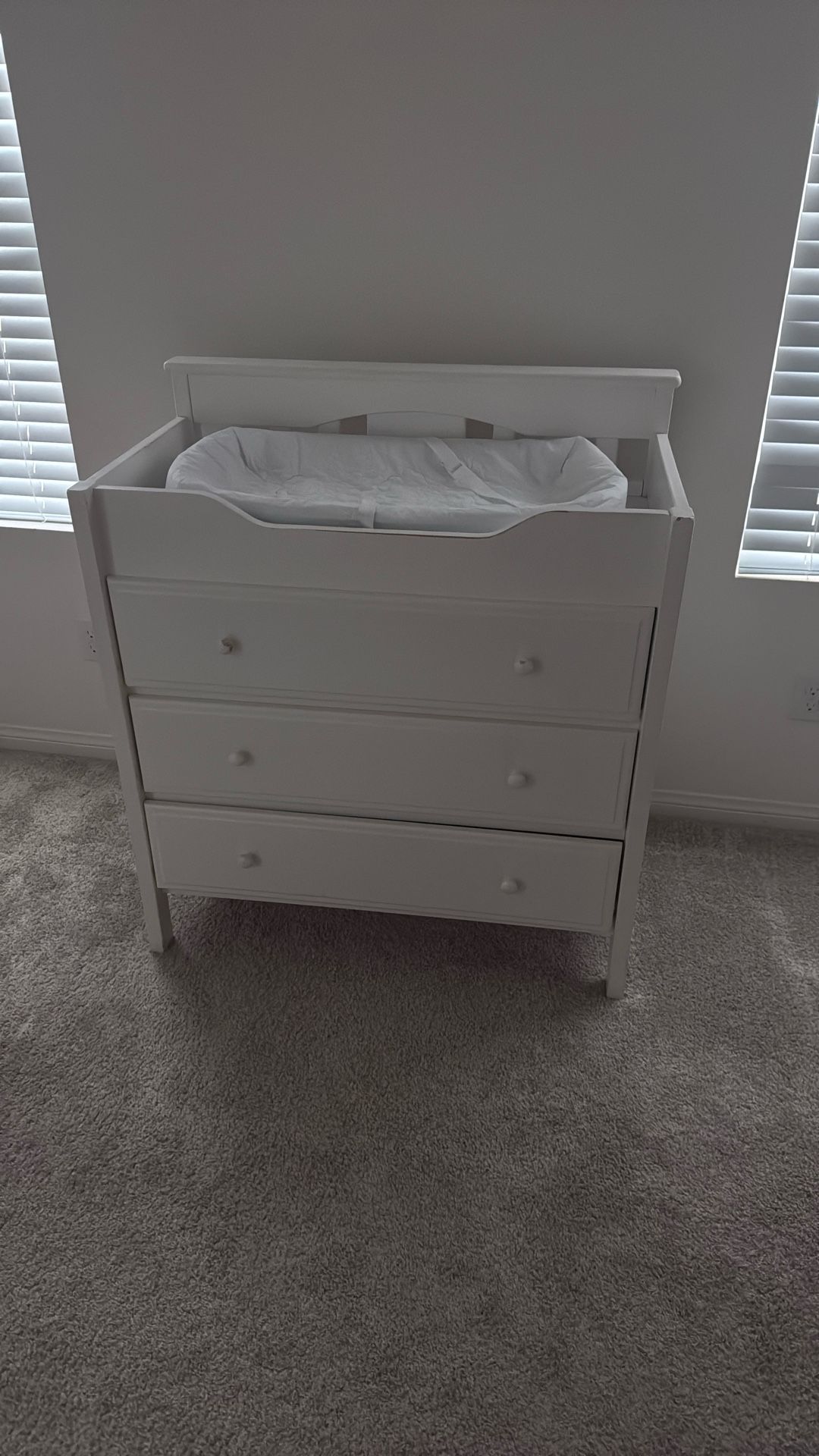 Baby Dresser And Changing Table