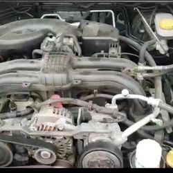 Vendo motor y transmision con arnes completo y computadora     1800 OBO