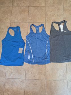 Women's tanks Bundle