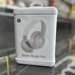 Beats Studio Pro Brand New $10 Down ( TAKE IT HOME IN PAYMENTS TODAY )