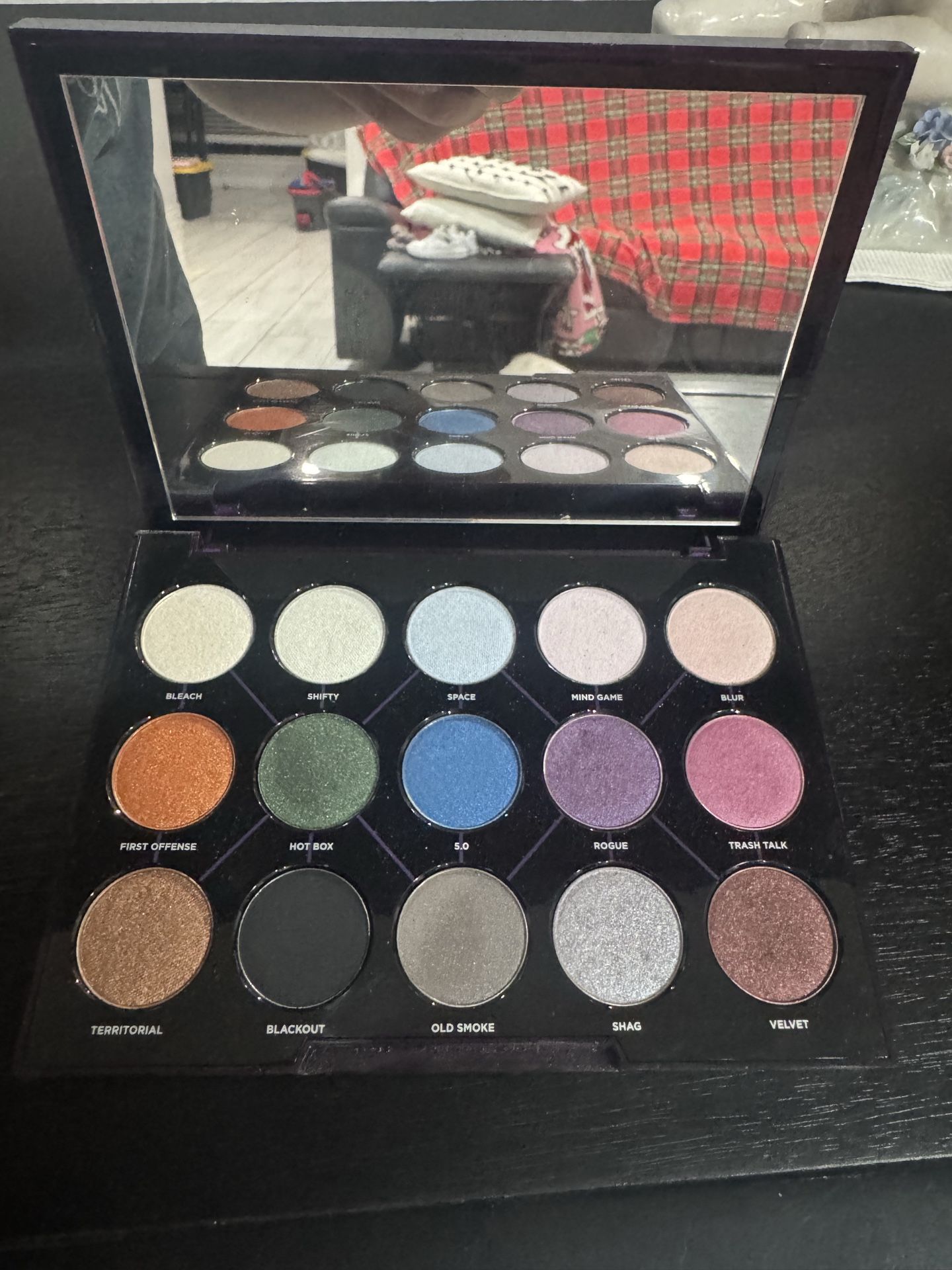 Urban Decay eyeshadow palette