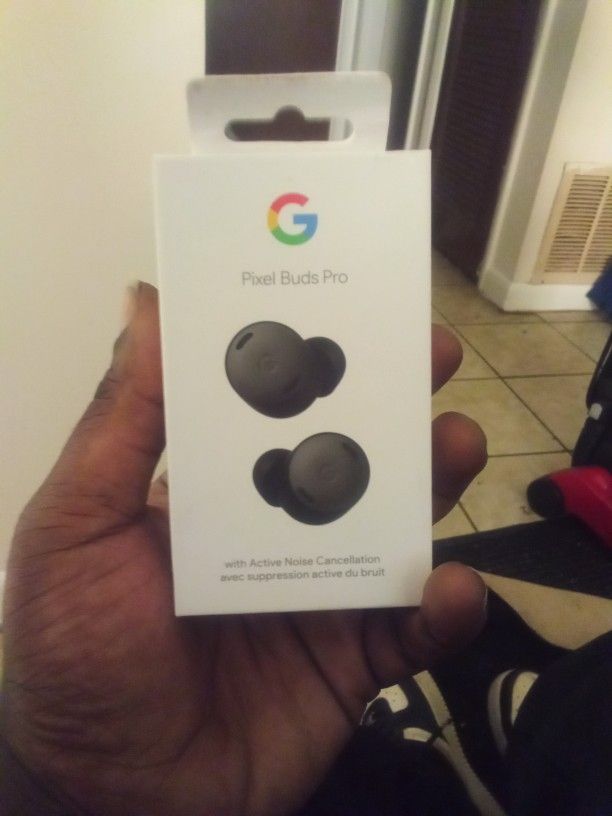 Google Pixel Pro's Earbuds 