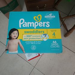 Pampers Swaddlers Size 4 W Wipes
