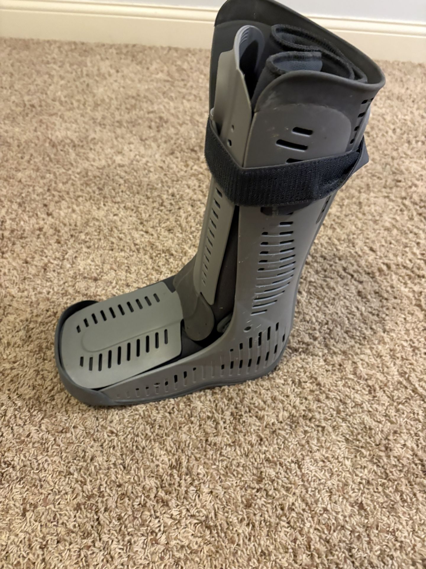 Large Walking Boot - Good Condition