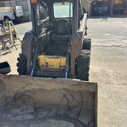 New Holland LS170 Skid steer 