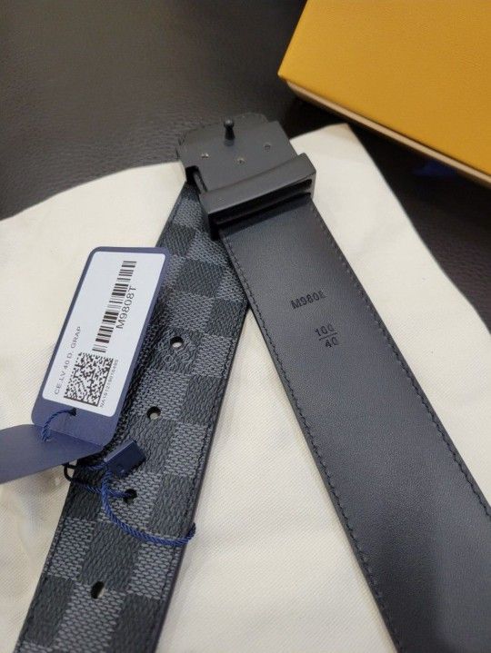 Louis Vuitton Men Belt for Sale in Houston, TX - OfferUp