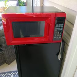 Microwave Oven