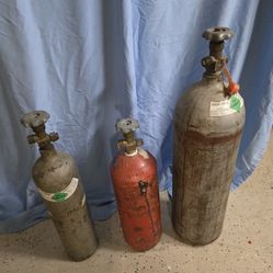 CO2 Tanks