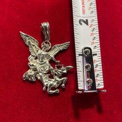 Plata San Miguel De Arcángel 