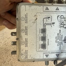 Dish 1000 With Dual LNP and DP Switch