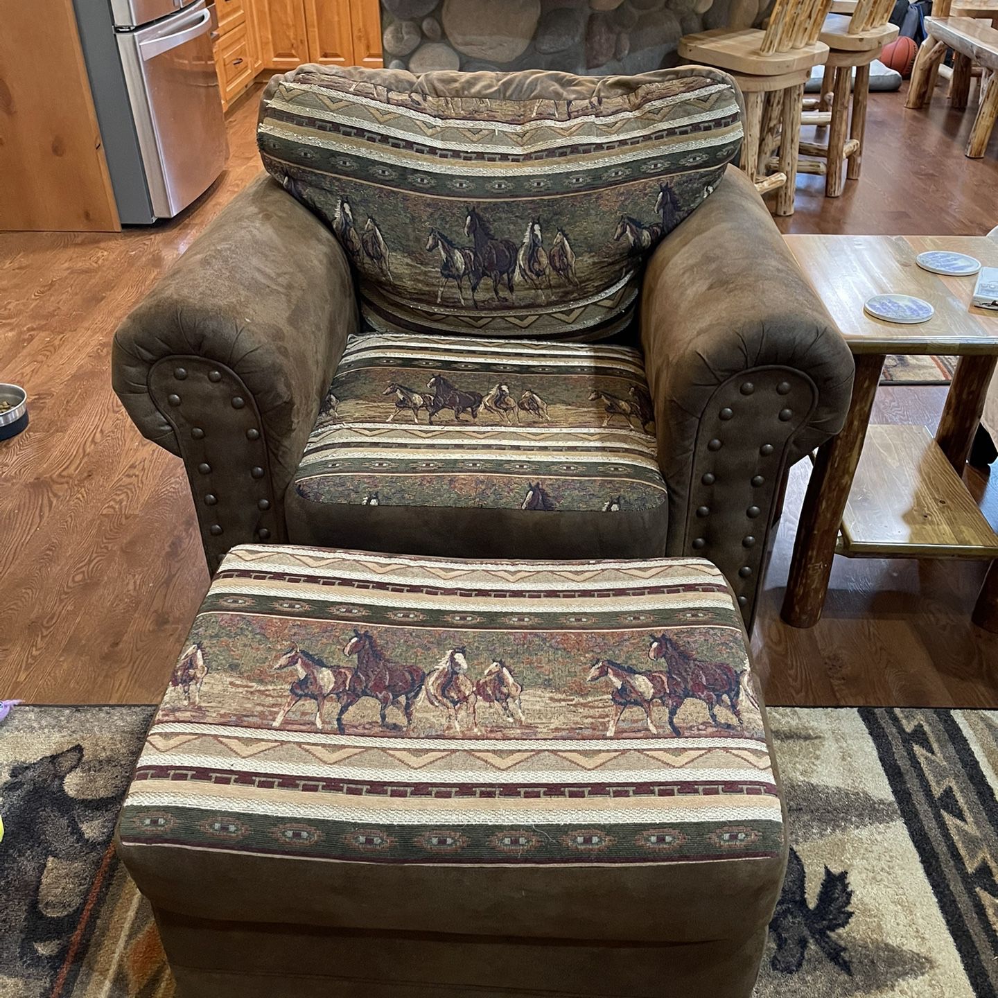 Wild Horses Lodge Chair And Ottoman
