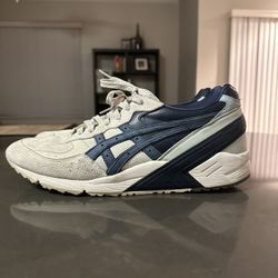 Asics gel sight pacific top
