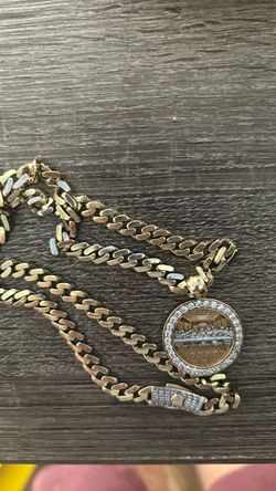 10k gold Chain and pendant