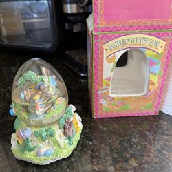 Easter Bunny, Water Globe