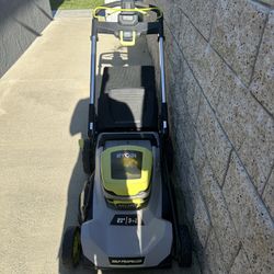 Lawn Mower With Battery And Charger