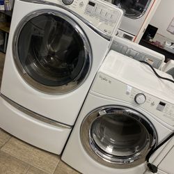 Whirlpool Washer And Dryer Set