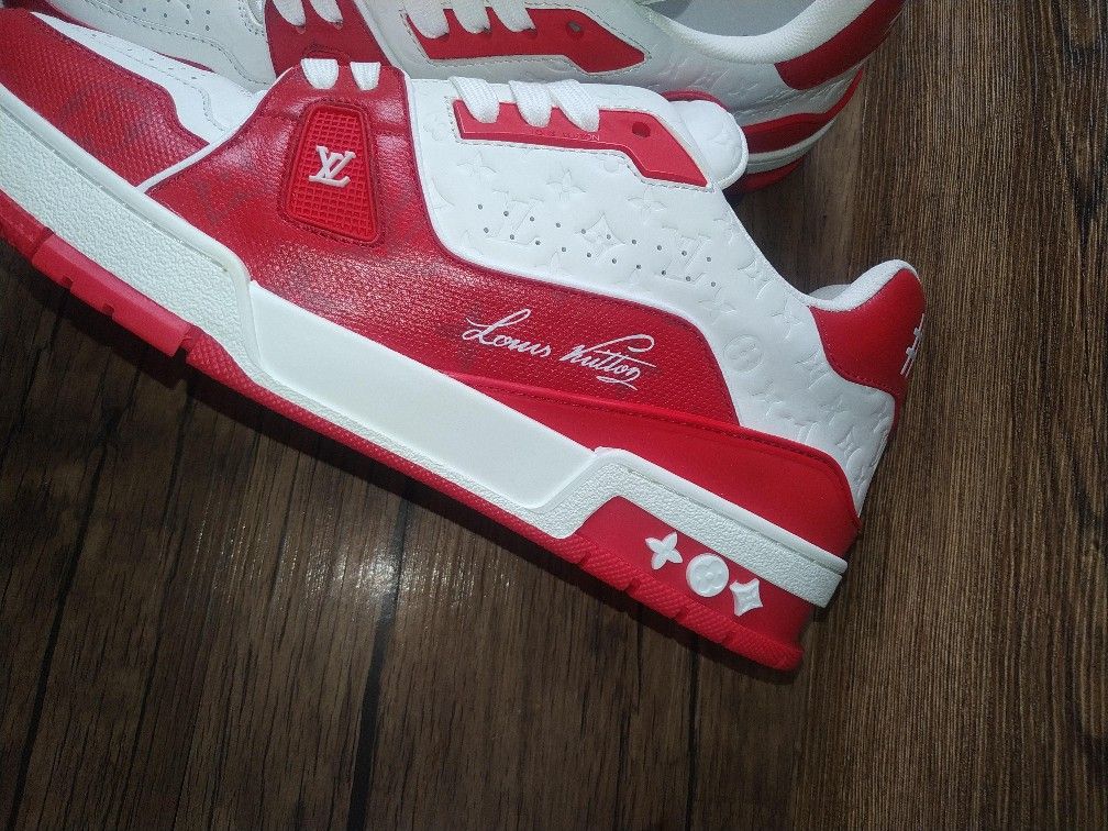 Louis Vuitton Runner Tactic Virgil Abloh for Sale in Lodi, NJ - OfferUp