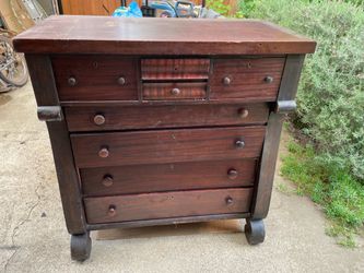 Free Vintage dresser