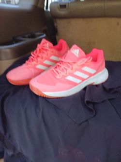 Adidas Shoes Very Nice For Fall