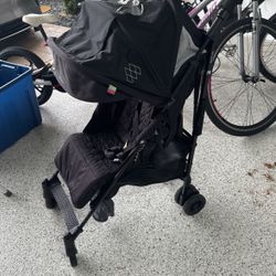 Maclaren Stroller Quest arc 