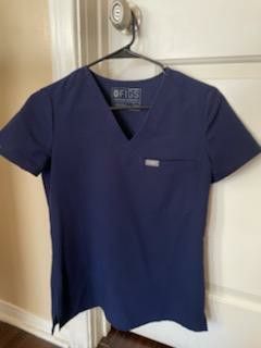 Figs !! Catarina One Pocket Scrub Top 