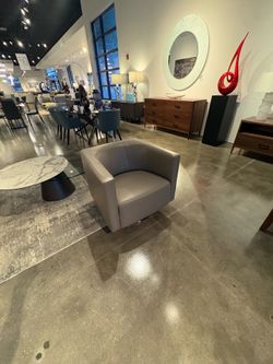 Custom 100% leather swivel Rocking chairs
