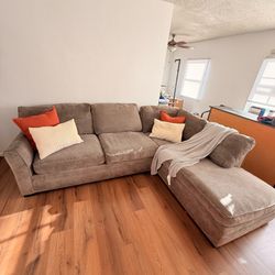 Sleeper Sectional Sofa with Pull-Out Bed – Taupe – Good Condition