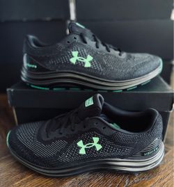 Under Armour Liquify Running Shoes Black Vapor Green Size 12 (contact info removed)-006 New!
