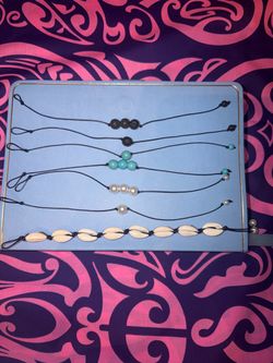 7 Pack of Island-Style Anklets