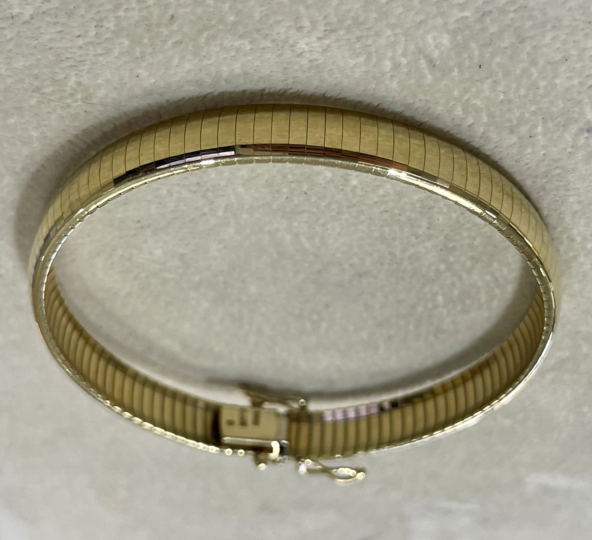 14k Yellow Omega bracelet
