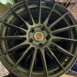 Used revolution racing satin black 18s, 600 or best offer