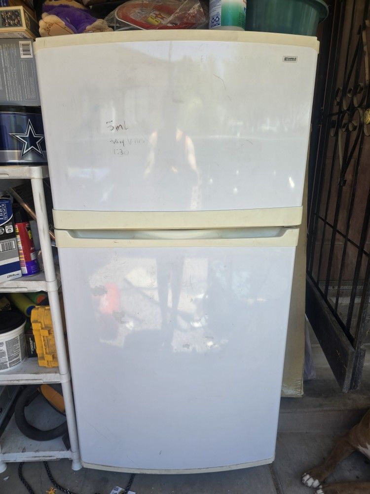 Kenmore Refrigerator
