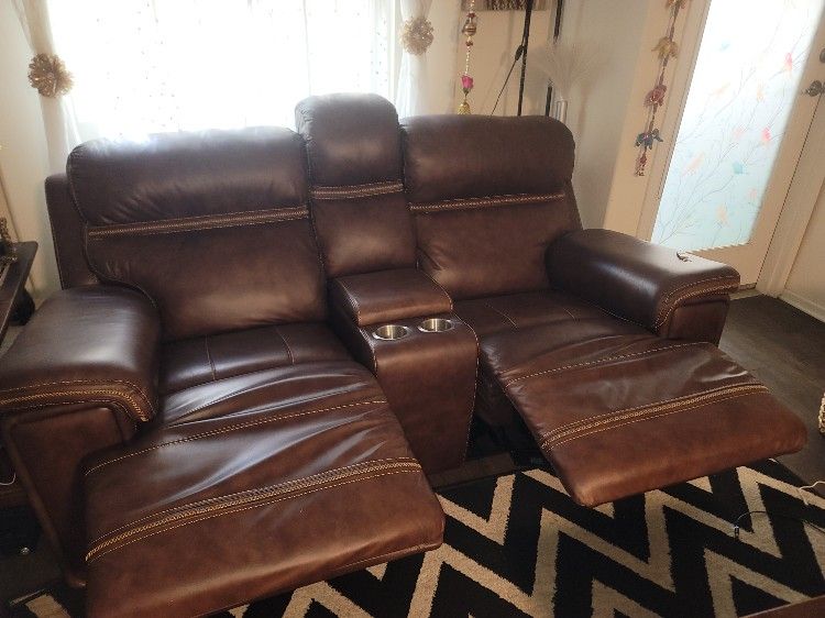 Italian Leather Power Recline 3 Seater Sofa And Loveseat