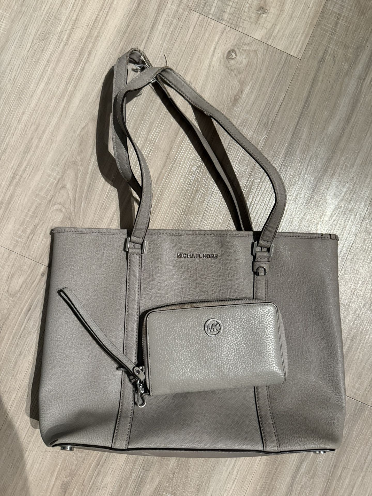 Michael Kors Purse And Wallet