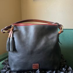 Dooney & Bourke Florentine Twist Strap Hobo With Tassels Retail $468🎀