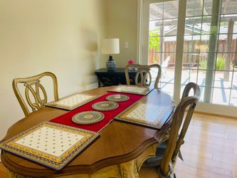 Vintage Solid Wood Dining Set with Expandable Table - 6 Chairs