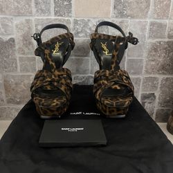 Yves Saint Laurent Heels