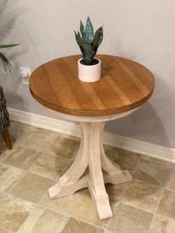 Round End Table