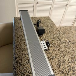 Twinstar 600EA aquarium light