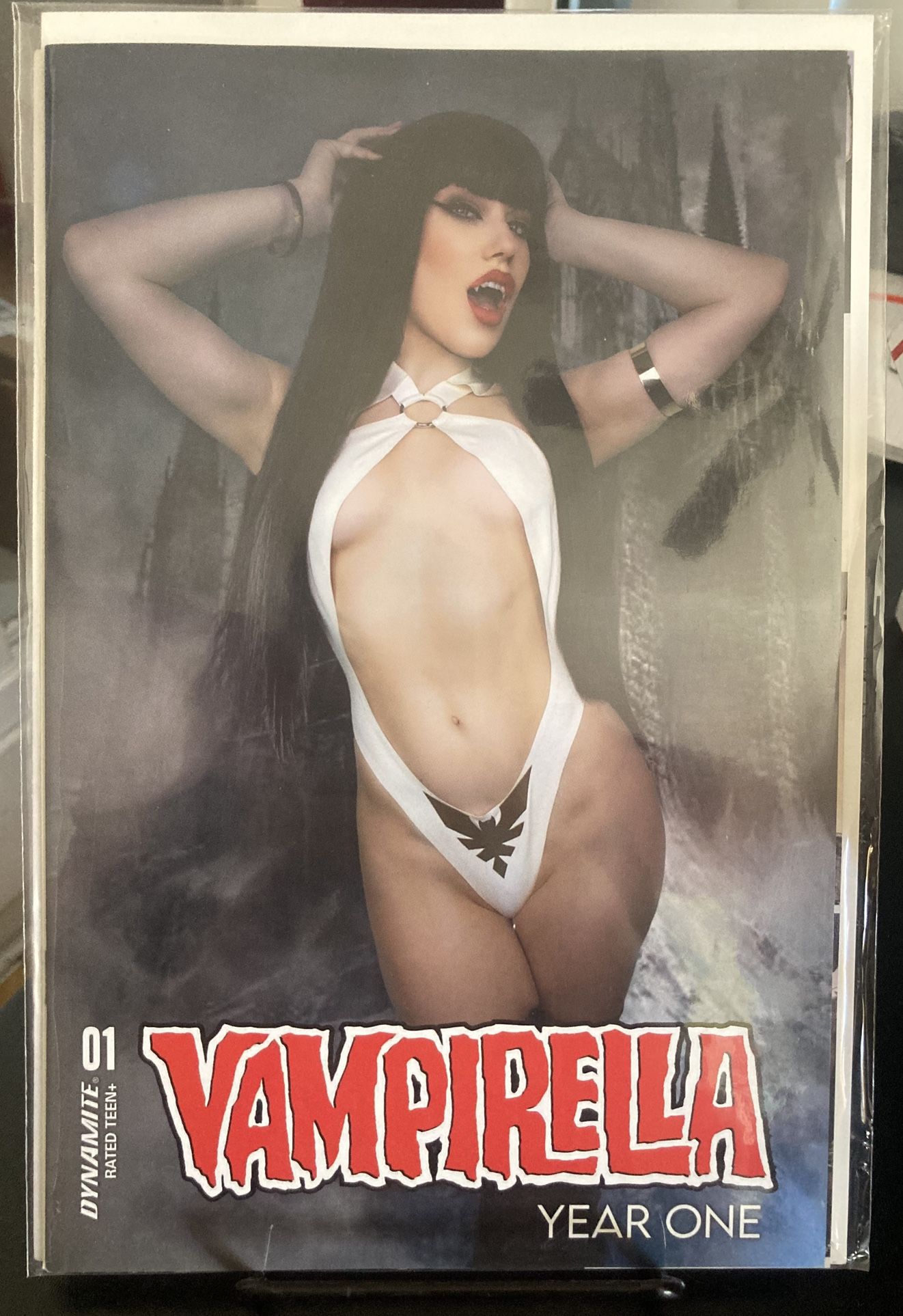 Vampirella Year One #1 Cosplay Variant (2022)