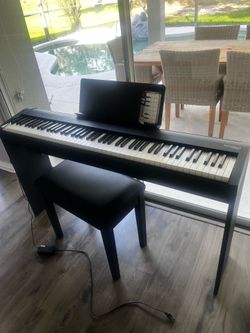 🎹 Roland FP-30X Digital Piano - Excellent Condition 🎹 $650 OBO