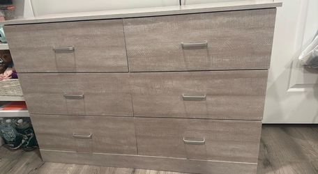 dresser and nightstand
