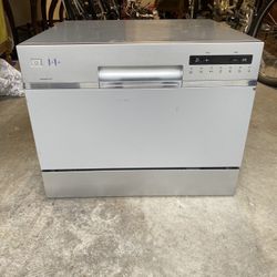 EdgeStar DWP62WH 6 Place Setting Portable Countertop Dishwasher -silver