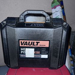 Pelican Vault V200 Hard Case