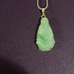 18k Gold JADE PENDANT 