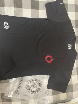 Chrome heart Shirt size Large brand new with bag