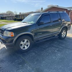 2002 Ford Explorer